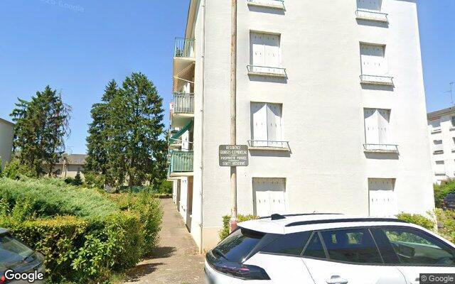 Façade : 2 rue Georges Clémenceau, Tours