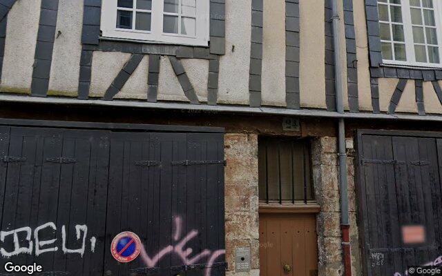 Façade : 24 rue Etienne Marcel, Tours